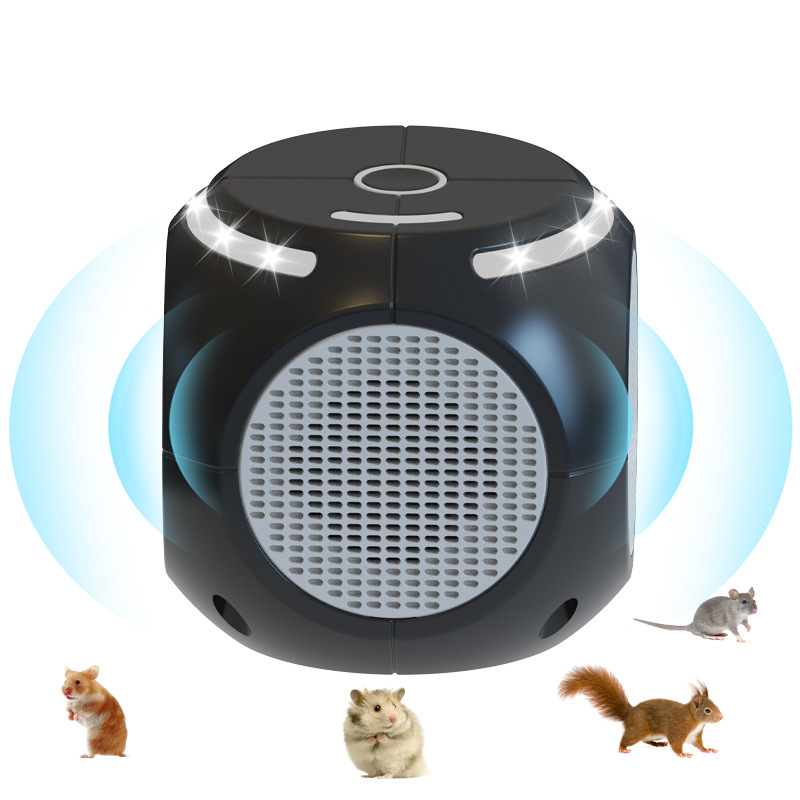 Ultrasonic Stroboscopic Light Rodent Repeller