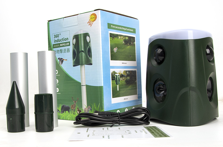 360° Solar-Powered Ultrasonic Animal Repeller
